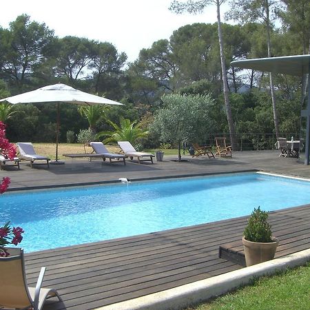 Bed and Breakfast Le Mas De Notre-Dame La Londe-les-Maures Exterior foto