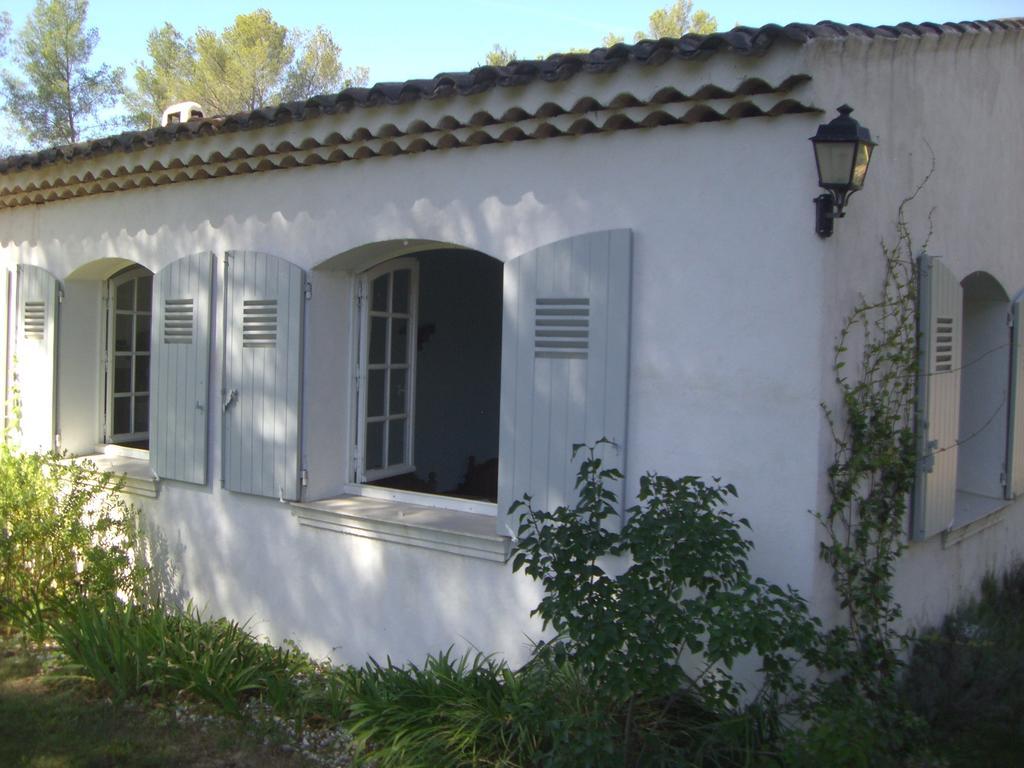 Bed and Breakfast Le Mas De Notre-Dame La Londe-les-Maures Zimmer foto