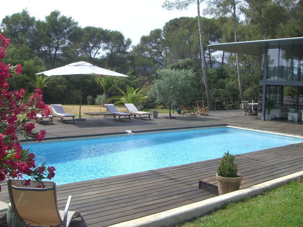 Bed and Breakfast Le Mas De Notre-Dame La Londe-les-Maures Exterior foto