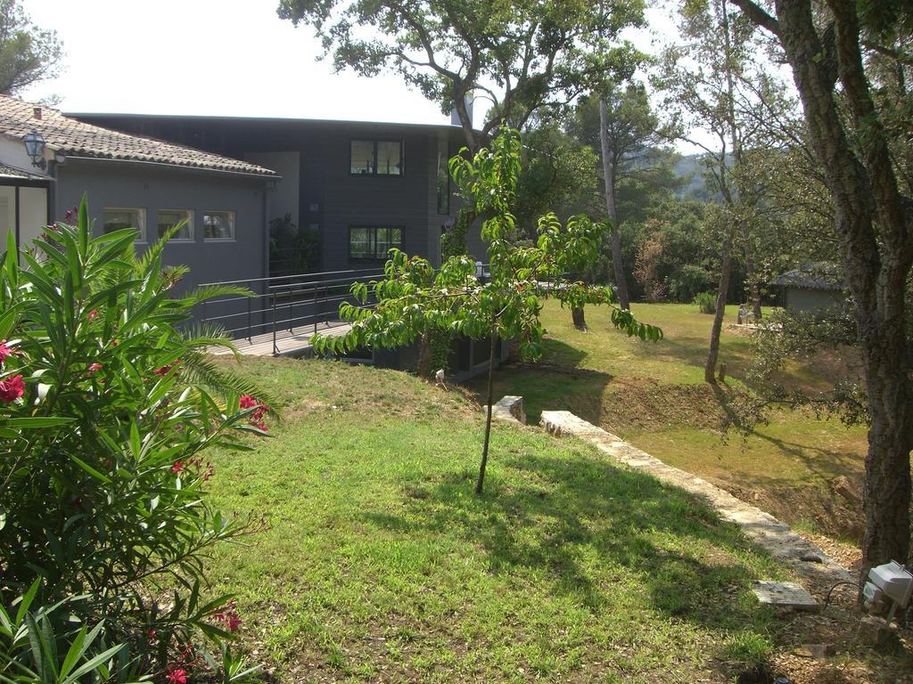 Bed and Breakfast Le Mas De Notre-Dame La Londe-les-Maures Zimmer foto